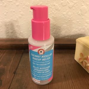 First aid beauty coconut makeup melter